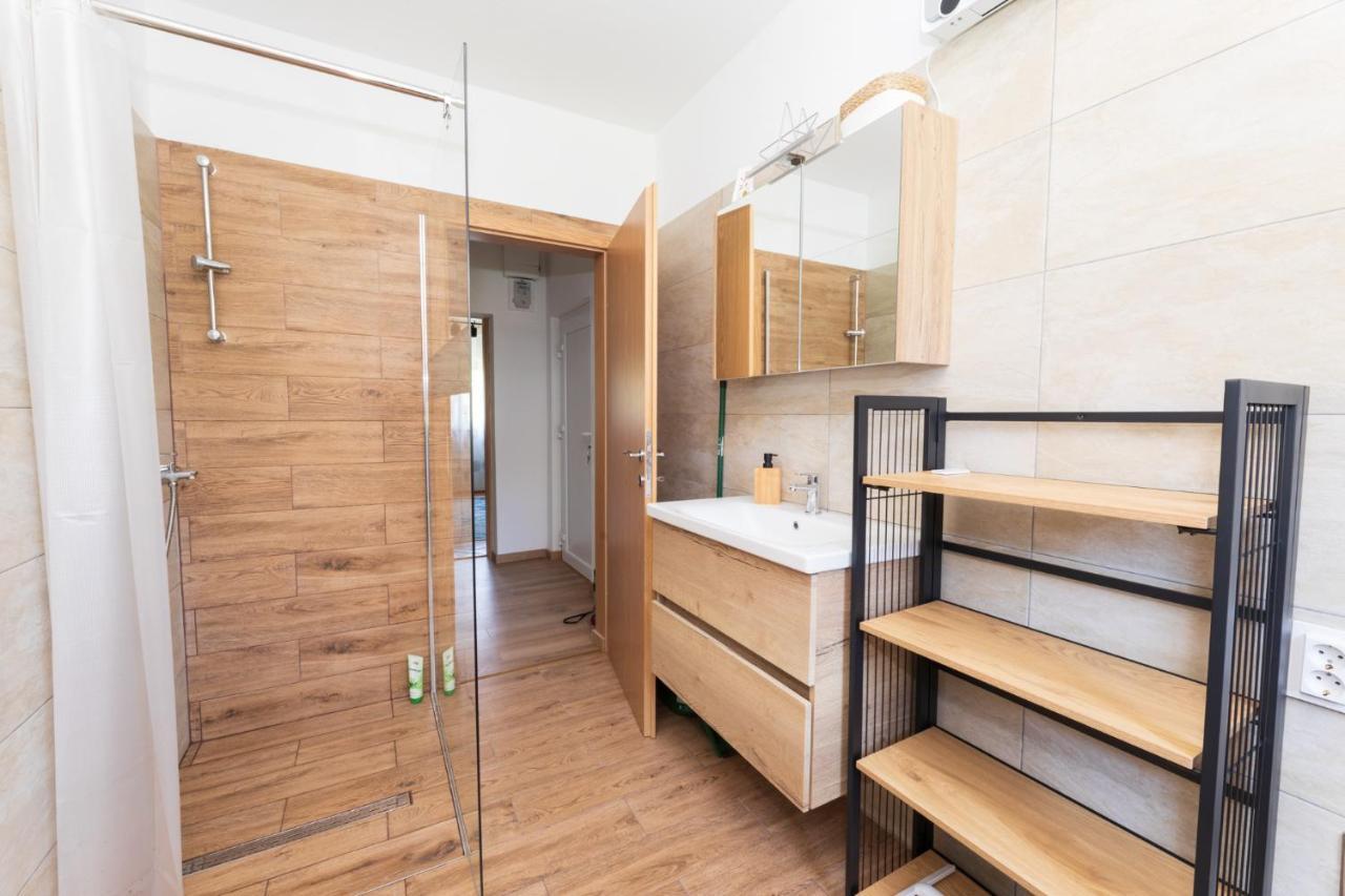 Lynx And Fox Self Check-In Free Parking Apartment Delnice Extérieur photo